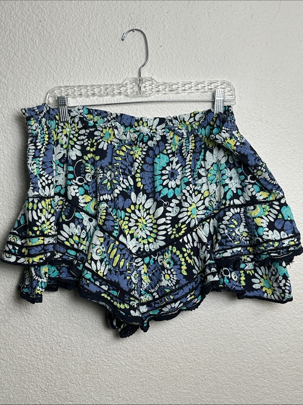 Aerie Blue Floral Skirt Rock N Ruffle Skort Pull On Womens Size XXL